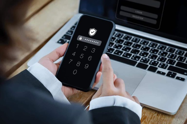 چگونه نرم افزارهای جاسوسی را در گوشی اندروید شناسایی و حذف کنیم؟